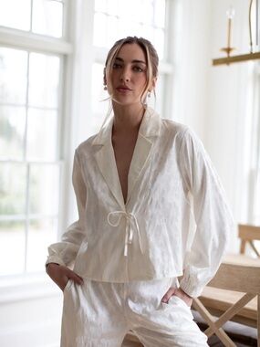 Waverles Lily Bridal Floral Jacquard Tie Front Pant Set in Dove